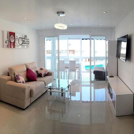 Levante Beachfront Luxury Apartment Benidorm Buitenkant foto