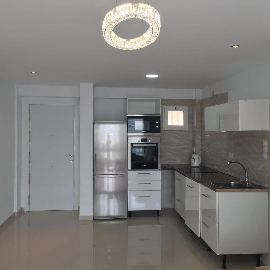 Levante Beachfront Luxury Apartment Benidorm Buitenkant foto