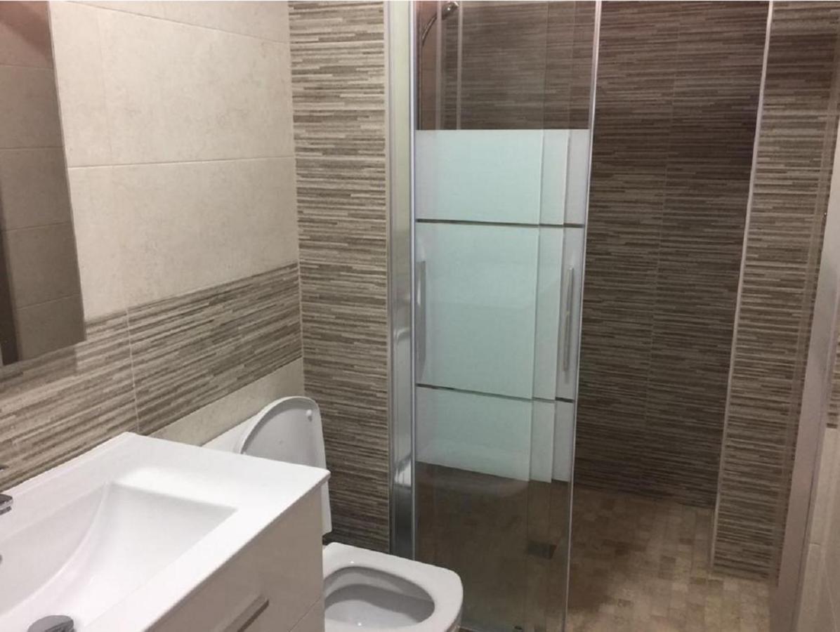 Levante Beachfront Luxury Apartment Benidorm Buitenkant foto
