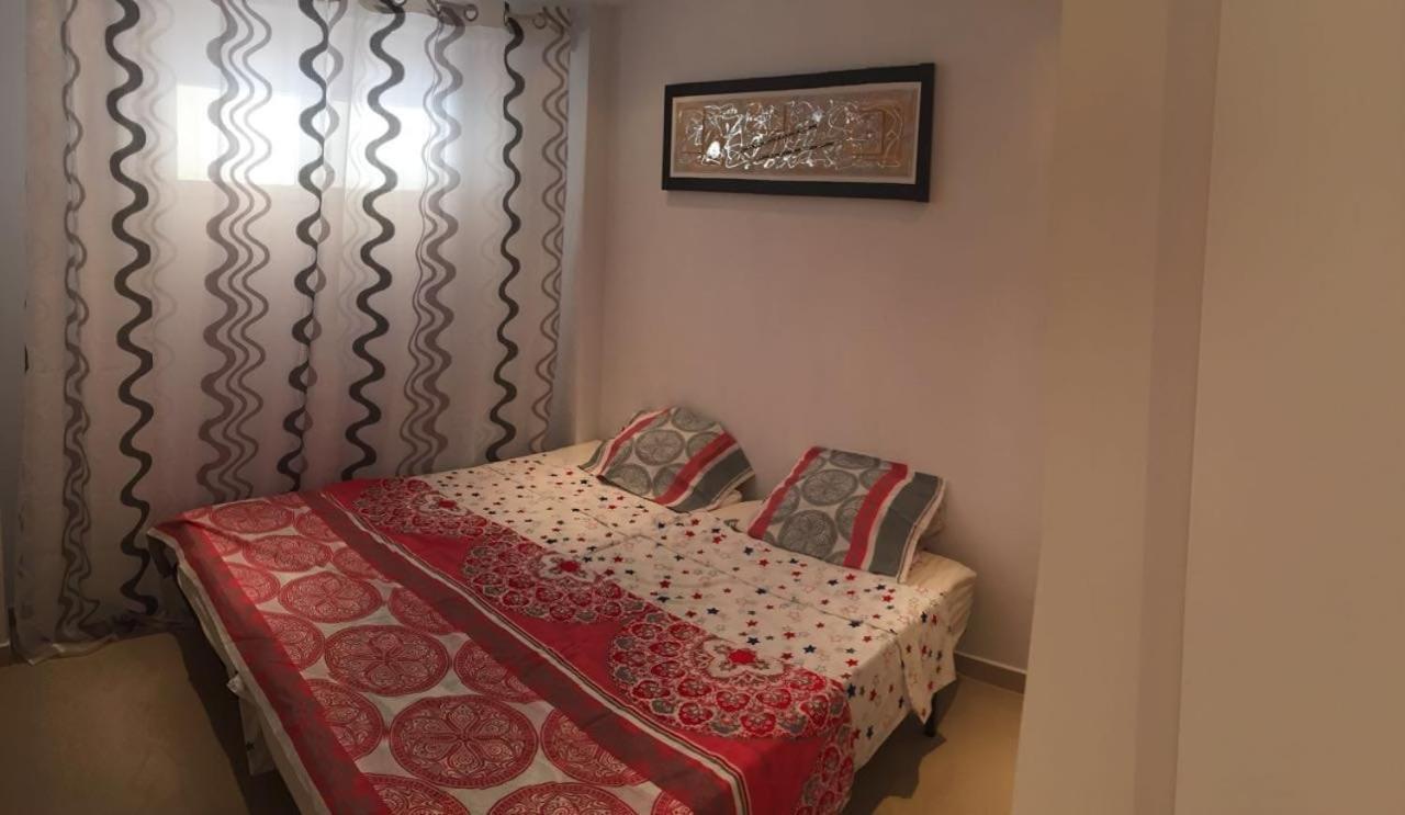 Levante Beachfront Luxury Apartment Benidorm Buitenkant foto